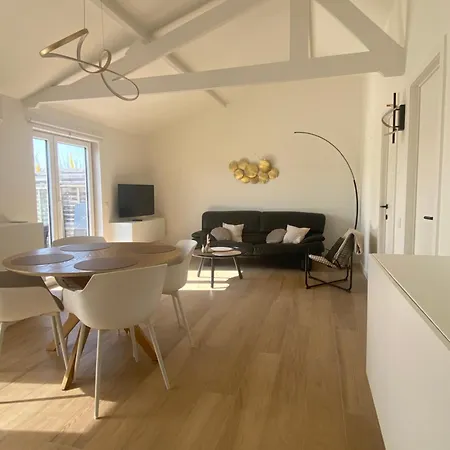 Sea & Zeewind 2 Holiday home