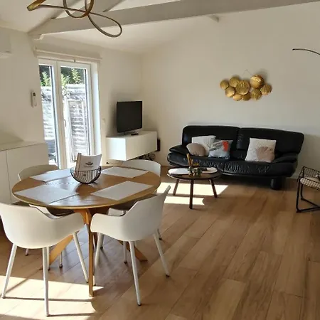 Sea & Zeewind 2 Holiday home Bredene